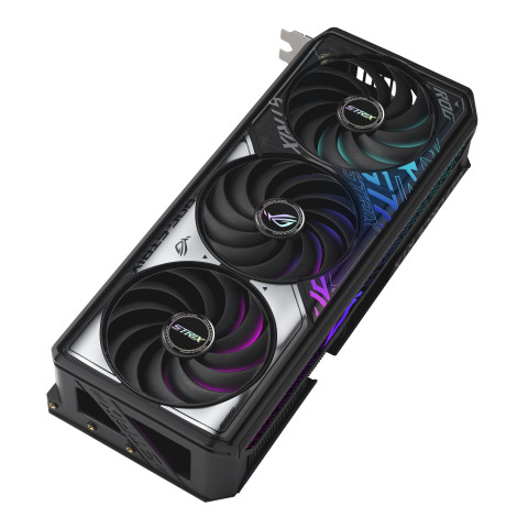Karta graf. ASUS ROG STRIX RTX 5070 12GB OC GAMING - Galeria zdjęcie 4