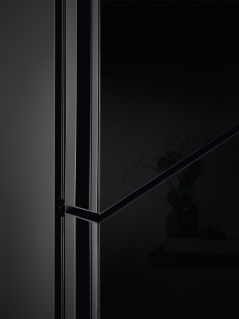 Lodówka ELECTROLUX LNT7ME36K2 No Frost 201cm - Galeria zdjęcie 4