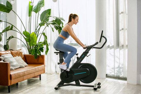 Rower stacjonarny, magnetyczny OVICX Q200X z ekranem dotykowym 15,6" TFT, WIFI bluetooth&app - Galeria zdjęcie 36