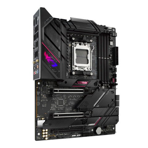 Płyta główna ASUS ROG STRIX B650E-E GAMING WIFI - Galeria zdjęcie 3