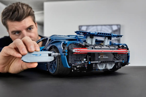 LEGO Technic 42083 Bugatti Chiron - Galeria zdjęcie 7