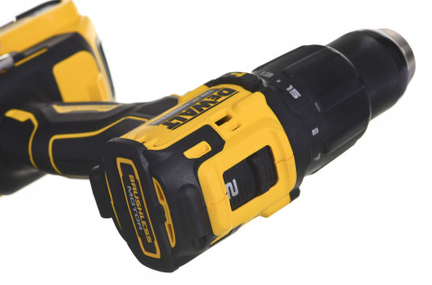 Wkrętarka udarowa 18V 2x2.0ah+ład DCD709D2T DEWALT - Galeria zdjęcie 3