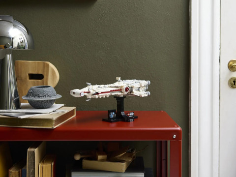 LEGO Star Wars 75376 Tantive IV - Galeria zdjęcie 7
