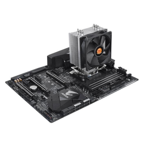 Chłodzenie Thermaltake View 71 Riing - Galeria zdjęcie 8