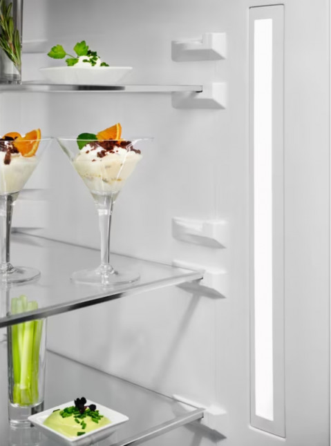 Lodówka ELECTROLUX LNT7ME36K2 No Frost 201cm - Galeria zdjęcie 10