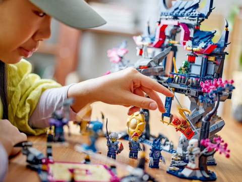 LEGO Ninjago 71813 Dojo cienia Wilczej Maski - Galeria zdjęcie 6