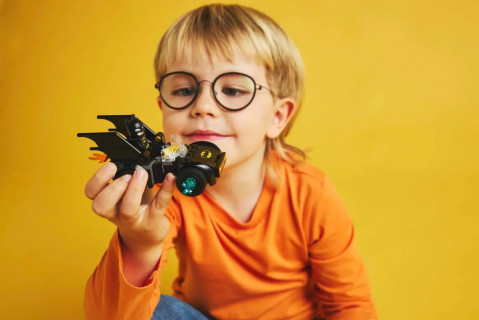 LEGO DC SUPER HEROES 76301 Batman i Batmobil kontra Mr. Freeze - Galeria zdjęcie 7
