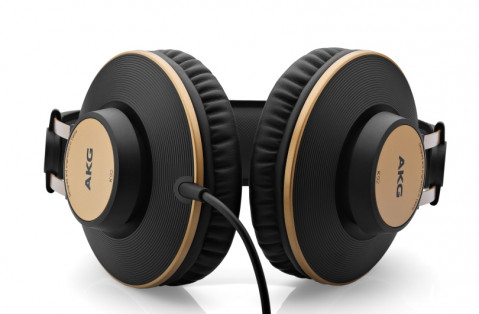 AKG K92 - Słuchawki studyjne, nauszne, zamknięte - Galeria zdjęcie 4