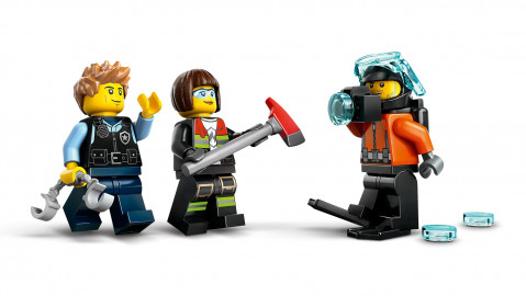 LEGO CITY 60462 Zestaw z helikopterem, wozem strażackim i łodzią podwodną - Galeria zdjęcie 8