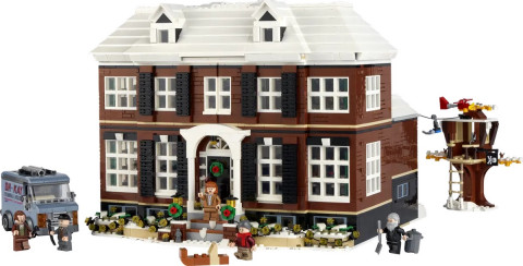 LEGO IDEAS 21330-03.jpg