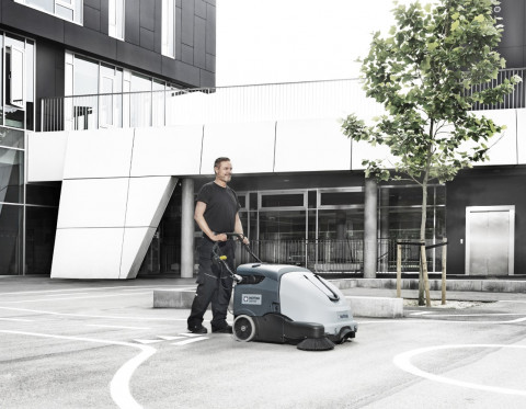 NILFISK Zamiatarka bezpyłowa SW900 84B - Galeria zdjęcie 3