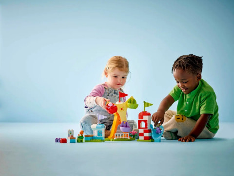 LEGO DUPLO 10453 Wesołe miasteczko - Galeria zdjęcie 4