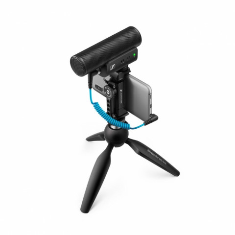 Sennheiser MKE 400 MOBILE KIT - Mikrofon pojemnościowy, superkardioidalny, wyposażony w filtr dolnoprzepustowy ze statywem Manfrotto - Galeria zdjęcie 1