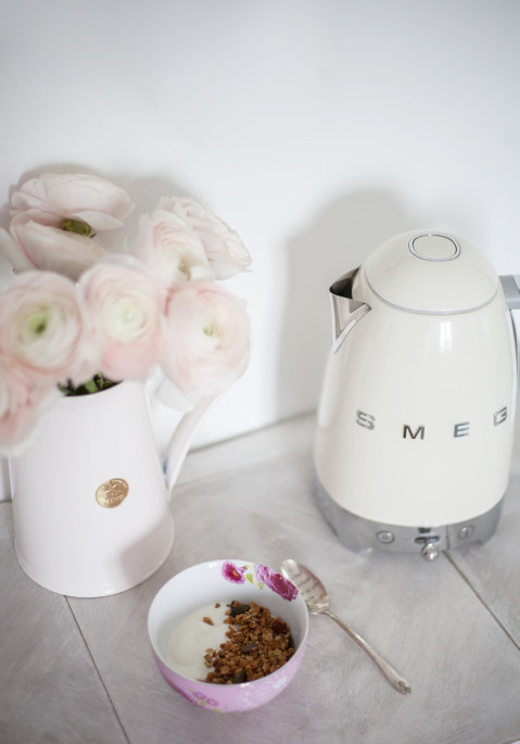 Czajnik elektryczny SMEG KLF04CREU kremowy - Galeria zdjęcie 22