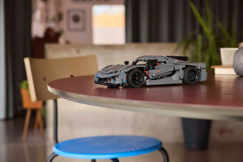 LEGO Technic 42173 Szary hipersamochód Koenigsegg Jesko Absolut - Galeria zdjęcie 12