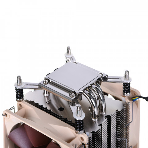 Chłodzenie CPU NOCTUA NH-U9DXi4 - Galeria zdjęcie 4