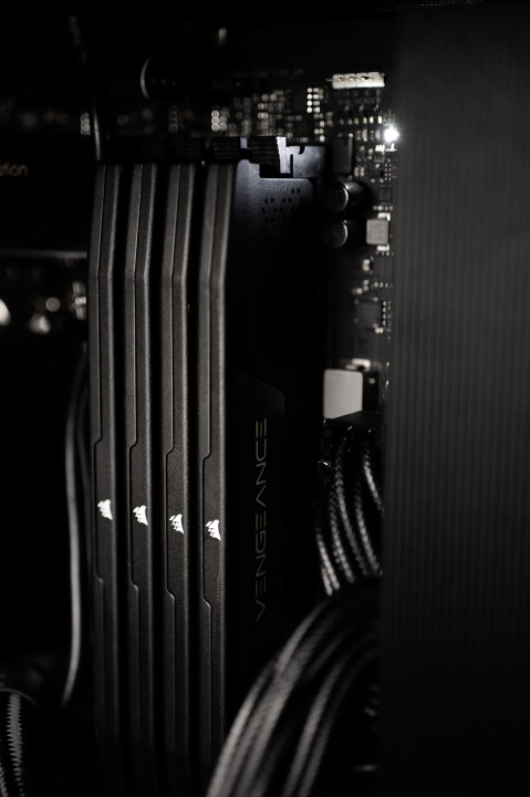 Komputer Actina Creator powered by ASUS 14700K/192GB/1+2TB/RTX4070TiS/850W/W11P - Galeria zdjęcie 15