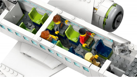 LEGO City 60367 Samolot pasażerski - Galeria zdjęcie 7