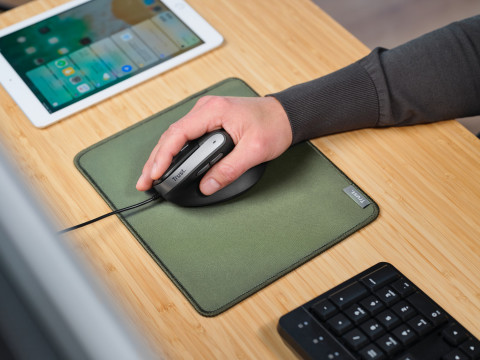 Mysz TRUST BAYO II ERGONOMIC MOUSE BLK (25144) - Galeria zdjęcie 9