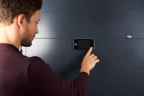 Elektroniczny wizjer drzwiowy Yale 4500 Digital Door Viewer 4" - Galeria zdjęcie 3