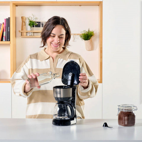 Ekspres przelewowy Black+Decker BXCO600E - Galeria zdjęcie 9