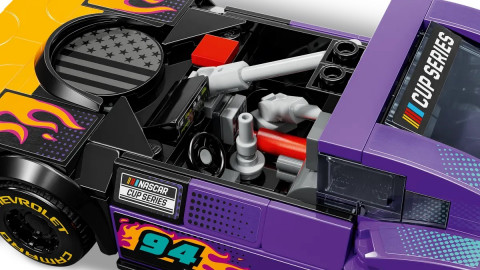 LEGO Speed Champions 76935 NASCAR Next Gen Chevrolet Camaro ZL1 - Galeria zdjęcie 6