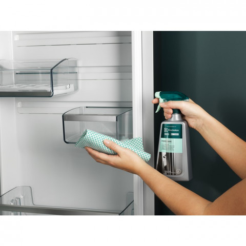 Spray do lodówek ELECTROLUX M3RCS300 500ml - Galeria zdjęcie 3
