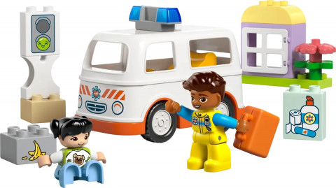LEGO DUPLO TOWN 10447 Karetka z kierowcą - Galeria zdjęcie 3