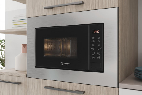 Kuchenka mikrofalowa INDESIT MWI 120 GX - Galeria zdjęcie 12
