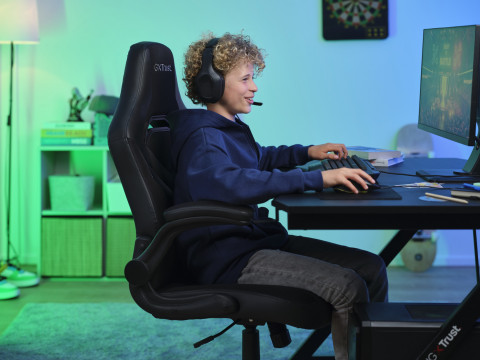 Fotel gamingowy TRUST GXT703 RIYE GAMING CHAIR BLACK (25128) - Galeria zdjęcie 8