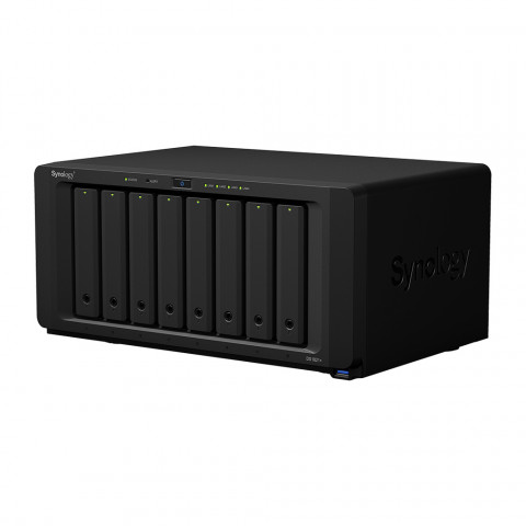 NAS Synology DS1821+; Tower; 8x (3.5”/2.5" SATA HDD/SSD); AMD Ryzen V1500B;,4 GB DDR4 (max. 32GB),4 x 1GbE RJ-45 - Galeria zdjęcie 3