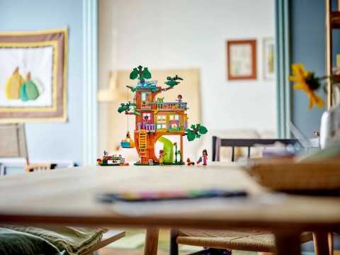 LEGO FRIENDS 42652 Spotkanie w domku na Drzewie Przyjaźni - Galeria zdjęcie 13