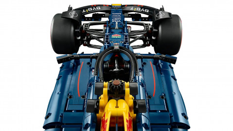 LEGO Technic 42206 Bolid F1 Oracle Red Bull Racing RB20 - Galeria zdjęcie 6