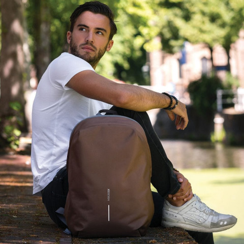 XD DESIGN PLECAK BOBBY SOFT BRĄZOWY - Galeria zdjęcie 16