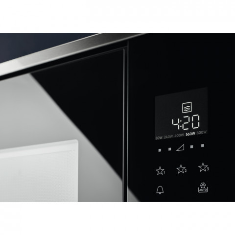 Kuchenka mikrofalowa ELECTROLUX LMS 2203EMK - Galeria zdjęcie 3