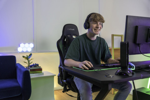 Stojak na słuchawki GXT265 CINTAR RGB HEADSET STAND - Galeria zdjęcie 8