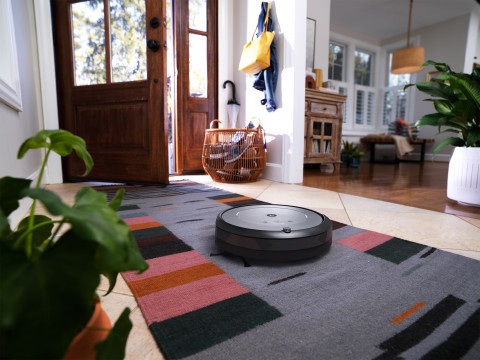 Robot sprzątający iRobot Roomba i1+ (i1556) - Galeria zdjęcie 13