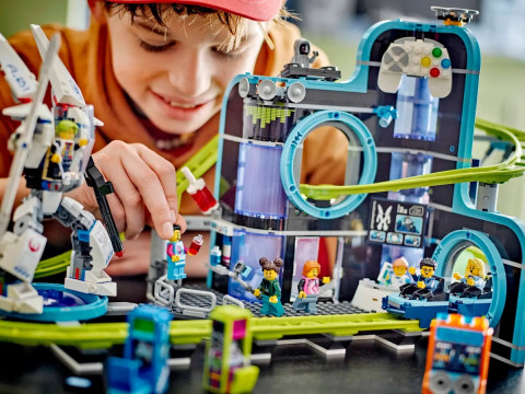 LEGO City 60421 Park Świat robotów z rollercoasterem - Galeria zdjęcie 8