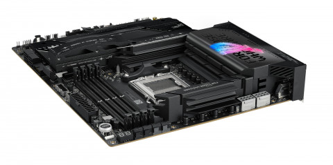 Płyta główna ASUS ROG STRIX X870E-E GAMING WIFI - Galeria zdjęcie 9