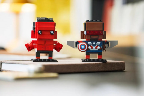 LEGO 40668 Super Heroes - Figurki Kapitana Ameryki i Czerwonego Hulka - Galeria zdjęcie 6