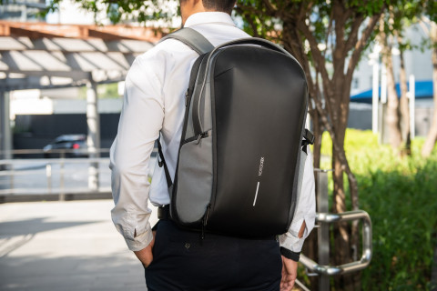 XD DESIGN PLECAK BIZZ BACKPACK SZARY - Galeria zdjęcie 17