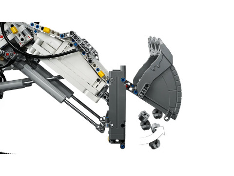 LEGO TECHNIC 42100-06.jpg