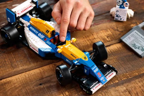 LEGO ICONS 10353 Williams Racing FW14B i Nigel Mansell - Galeria zdjęcie 10