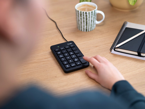 Klawiatura numeryczna TRUST Xalas USB (22221) - Galeria zdjęcie 6