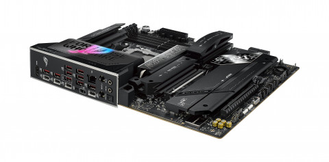 Płyta główna ASUS ROG STRIX X870E-E GAMING WIFI - Galeria zdjęcie 7