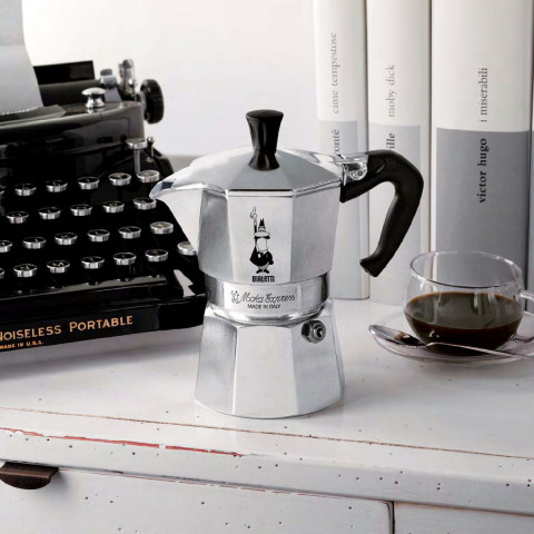 Zaparzacz Bialetti Moka Express 2tz - Galeria zdjęcie 10