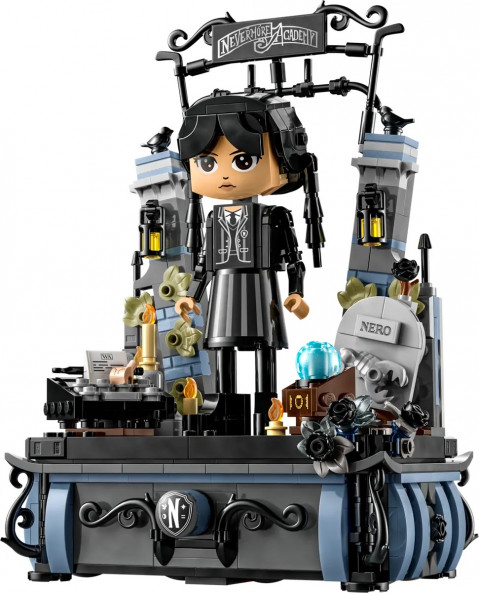 LEGO 76780 Wednesday - Figurka Wednesday Addams - Galeria zdjęcie 3