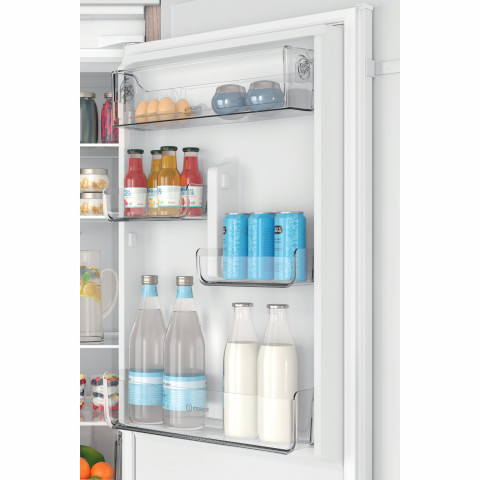Lodówka do zabudowy INDESIT INC18 T311 Total No Frost - Galeria zdjęcie 6