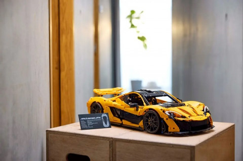 LEGO TECHNIC 42172 McLaren P1 - Galeria zdjęcie 10