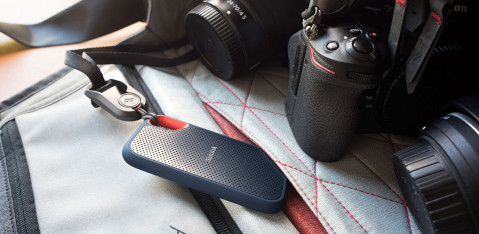 Dysk zewnętrzny SSD SanDisk Extreme Portable (4TB; USB 3.2; 1050 MB/s; SDSSDE61-4T00-G25) - Galeria zdjęcie 10